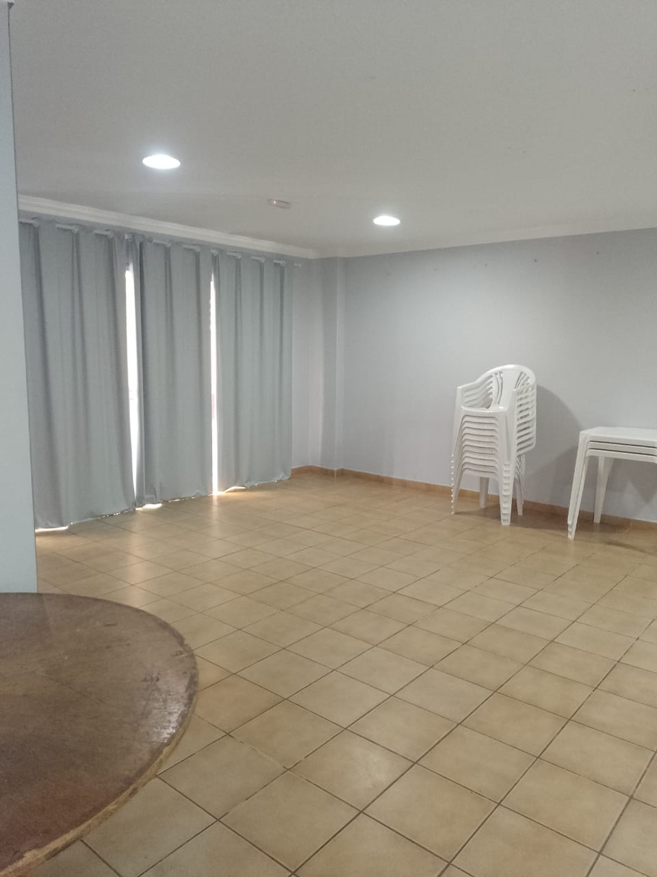 lindo Apartamento prox av cupecê 230 mil